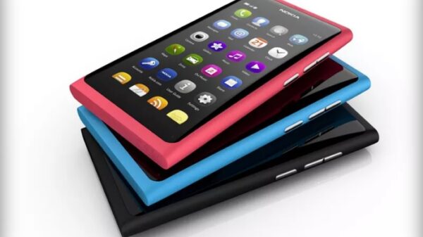 nokia back with android phone 600