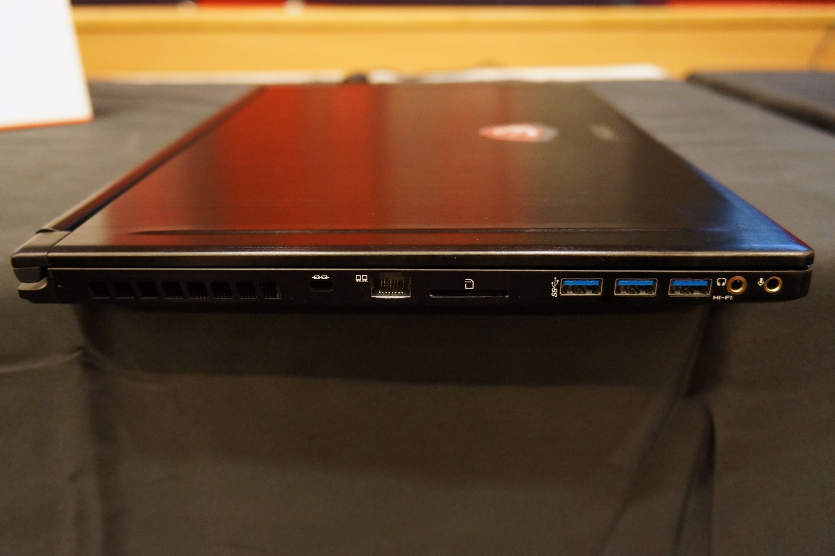 [Gaming Notebook] MSI GS63 Stealth ที่มาพร้อมกับกราฟิก NVIDIA ที่ยัง