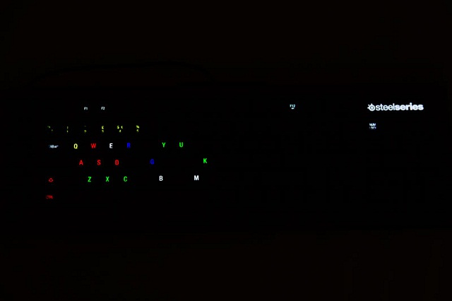 steelseries-apex-m800-led1