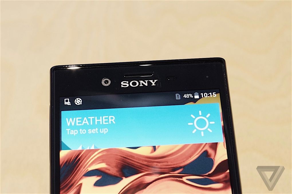 SONY XPERIA X Compact 600 24