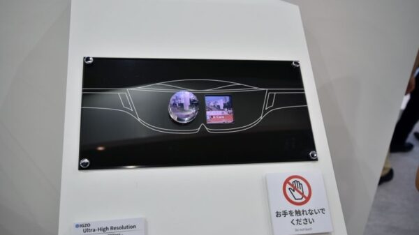 Sharp VR display at CEATEC Japan 2016 600