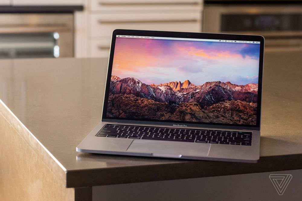 Apple นักวิเคราะห์คาด Macbook รุ่นอัพเดทที่มาพร้อม Kaby Lake และหน่วย
