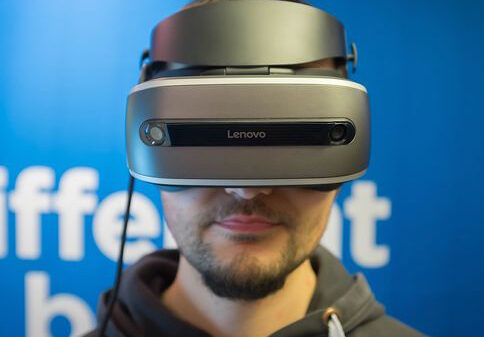 Lenovo VR headset 1