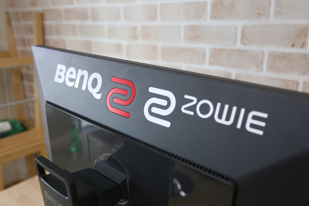 BenQ ZOWIE 27 Monitor 2K 144hz - XL2735 - electronics - by owner