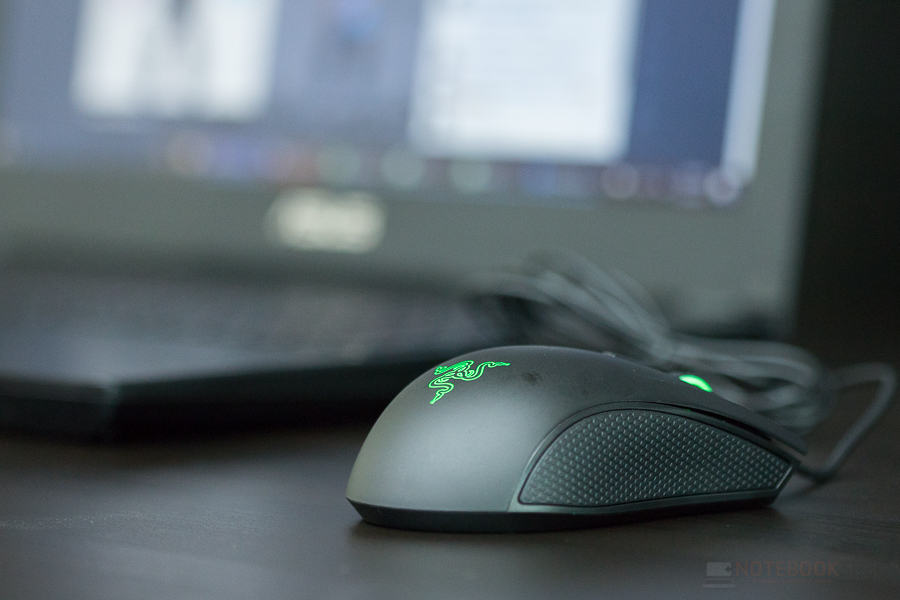 Razer Abyssus-15