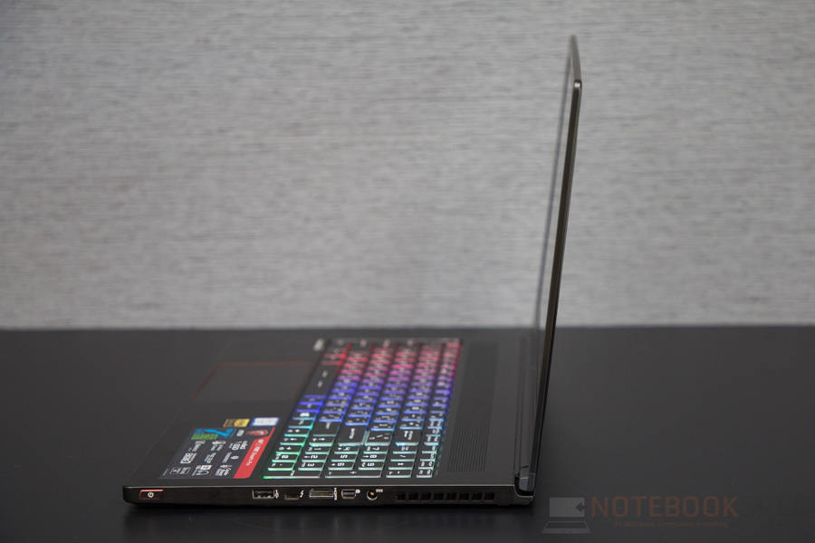 MSI GS637 RE Stealth Pro Review-37