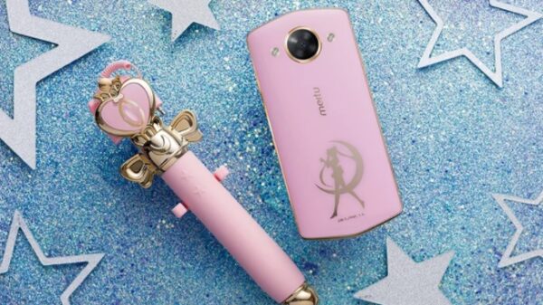 Meitu Angela Platts M8 Pretty Soldier Limited Edition 600 01