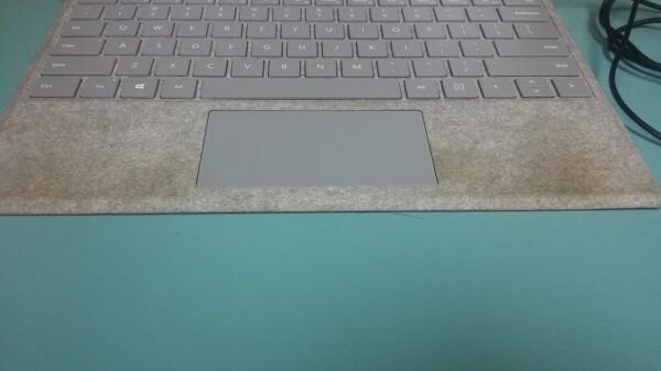Surface Laptop has a filthy secret 600 02