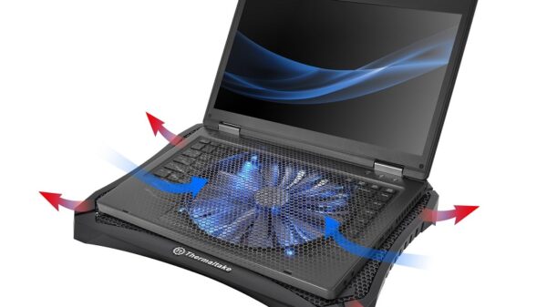 Thermaltake Massive V20 Laptop Cooling Pad large 200mm fan with big airflow offers high cooling performance