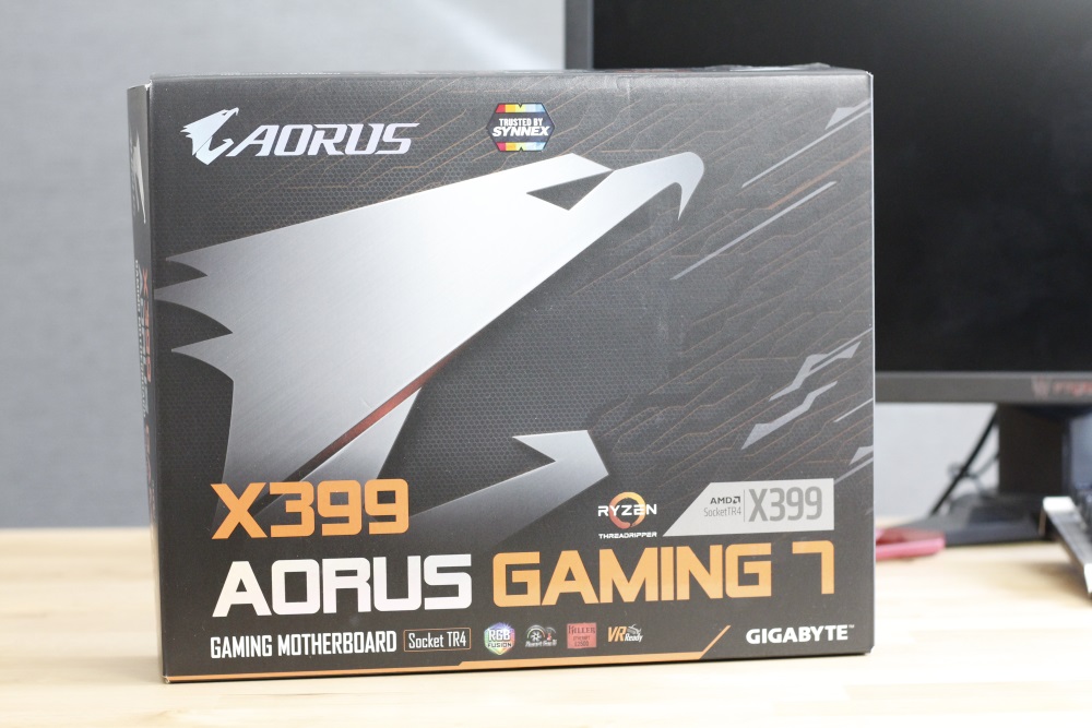 Gigabyte AORUS X300 Gaming 7 1