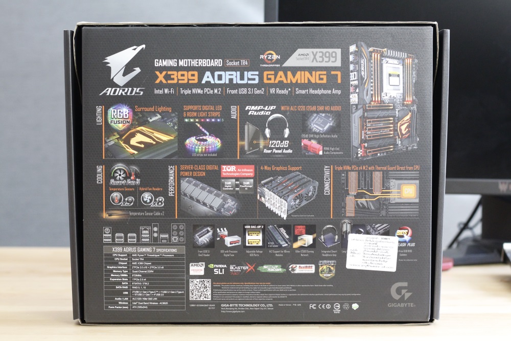Gigabyte AORUS X300 Gaming 7 2