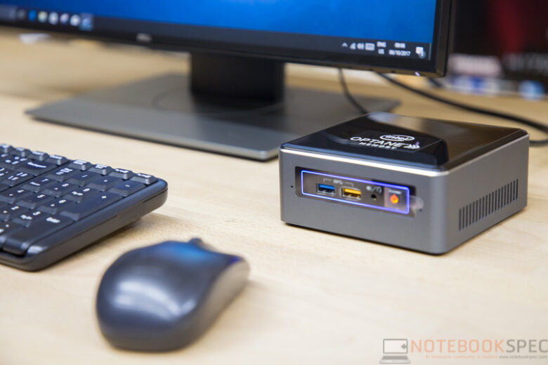 Intel NUC 2017 Review 35