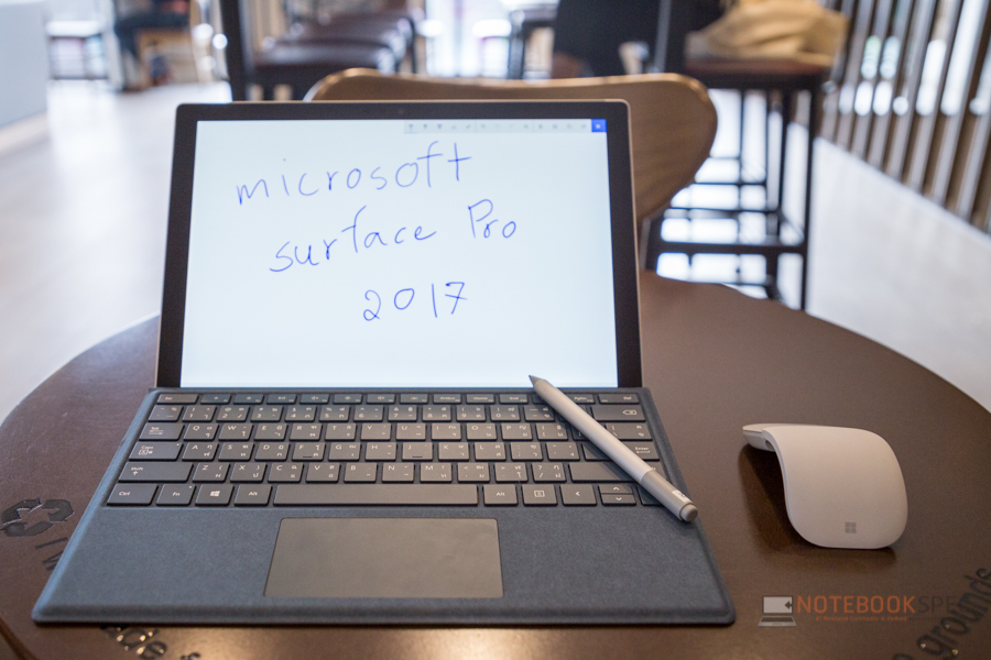 Surface Pro 2017 8