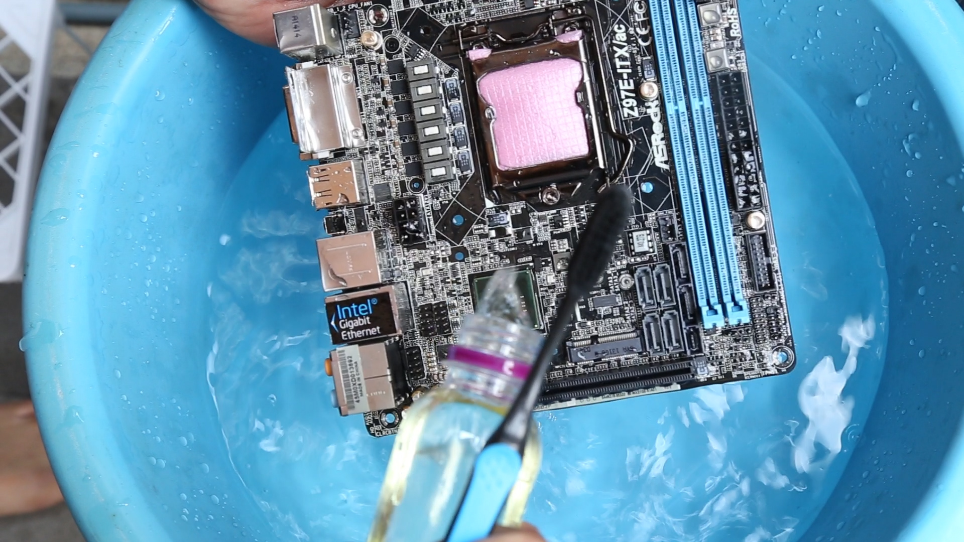 Cleaning mainboard 10