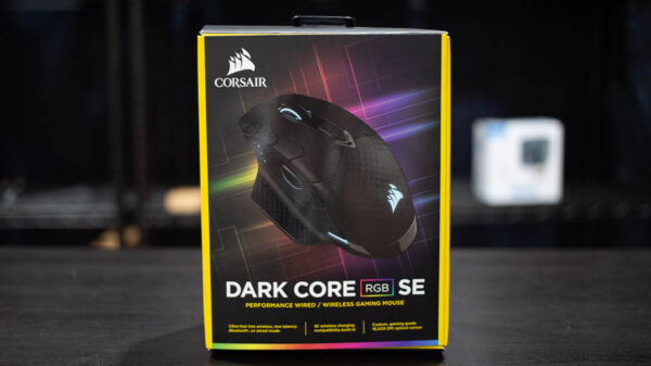 Corsair Dark Core RGB SE Mouse 1