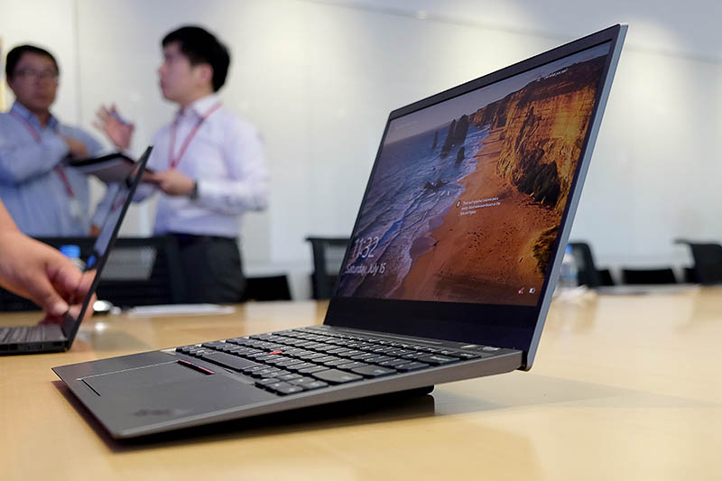 Lenovo ThinkPad X1 Carbon Prototype 5915