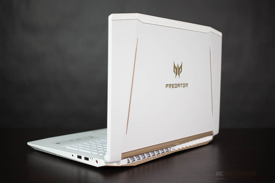 Acer Predator Helios 300 White Editon 16