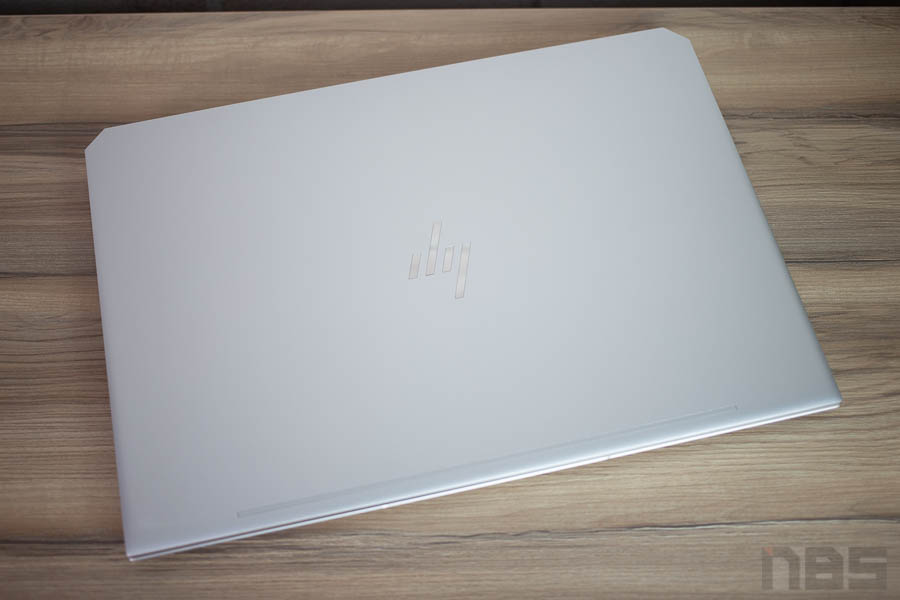HP EliteBook 1050 7