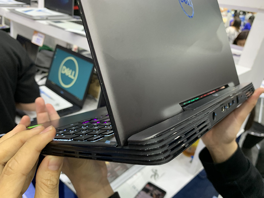 Dell G7 2019 Preview commart 15