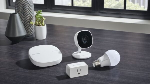 Samsung Releases New Smart Security Camera Smart Plug and Smart Bulb
