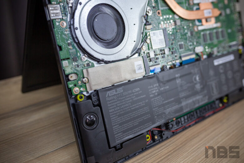 ASUS VivoBook 14 S413 Core i Gen 11 Review 4