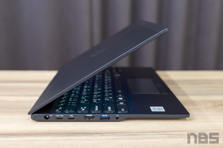 Fujitsu LifeBook UH X Review 32