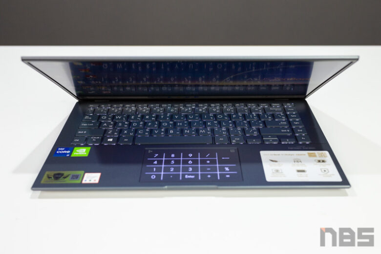 ASUS ZenBook 14 UX435 Review 16