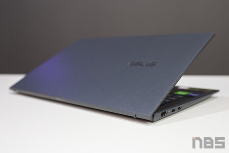 ASUS ZenBook 14 UX435 Review 31