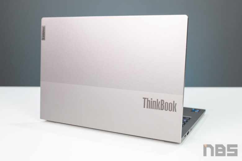 Lenovo ThinkPad 13s Core i Gen 11 Review 45