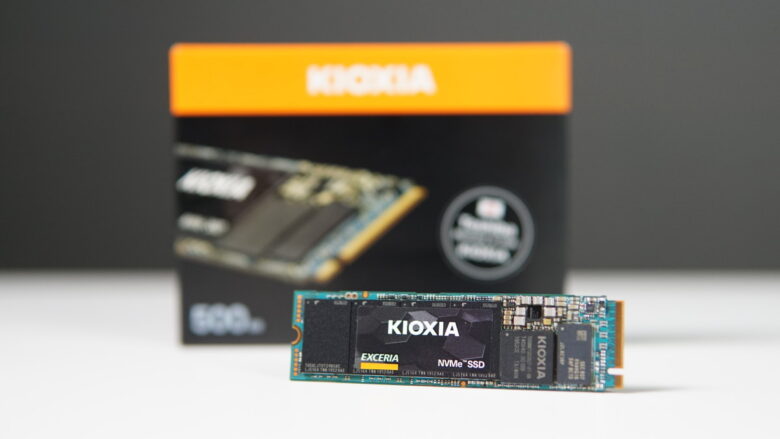 Unbox KIOXIA SSD 20