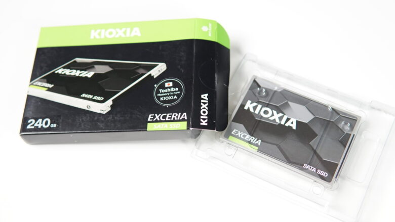 Unbox KIOXIA SSD 4