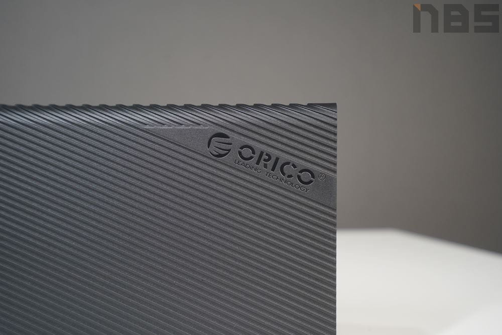 ORICO 3.5 inch External Hard Drive 06