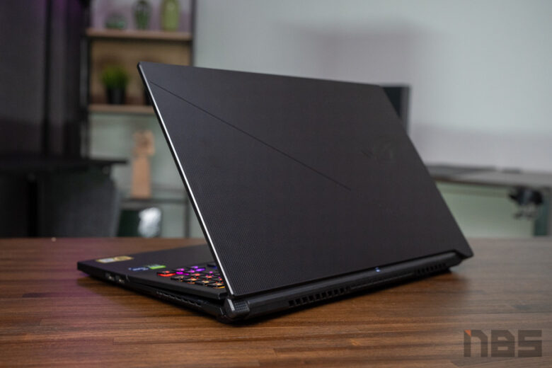 ASUS ROG Zephyrus S17