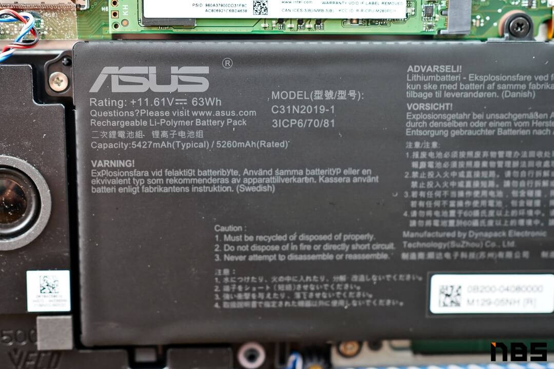 ASUS VivoBook Pro 15 OLED DSC08881