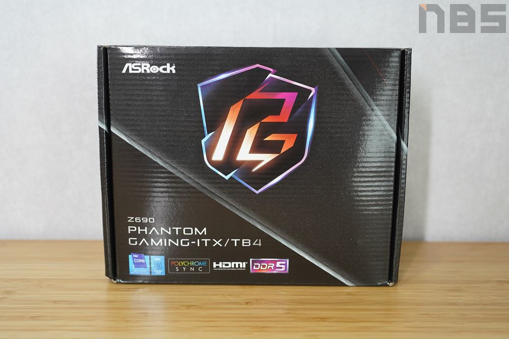 ASRock Z690 PHANTOM GAMING ITX 01