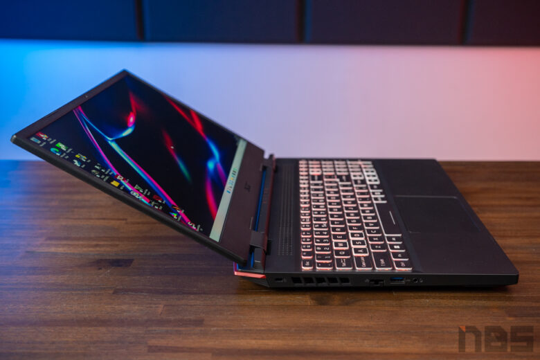 Acer Nitro 5 Swift X CES 2022 Preview 24