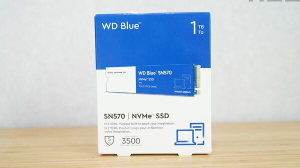 WD Blue SN570 01