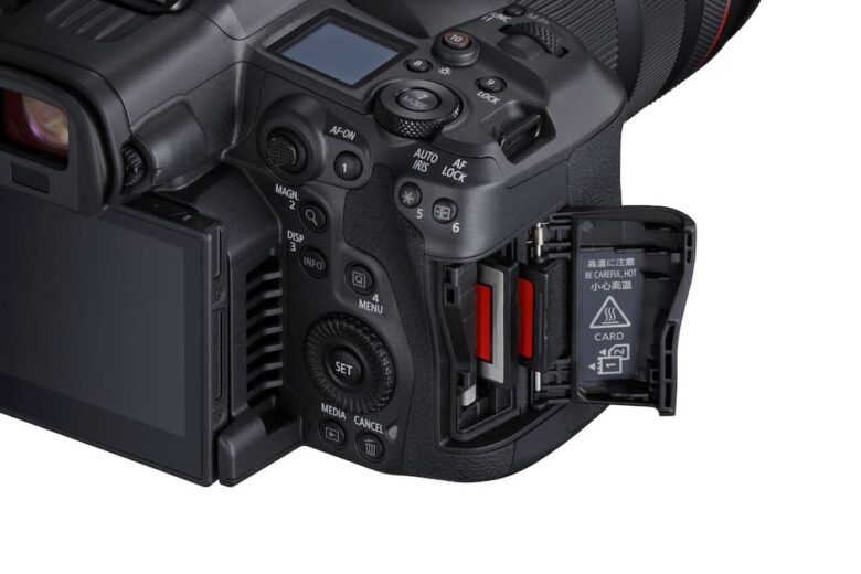 Canon EOSR5C Cardslot 1