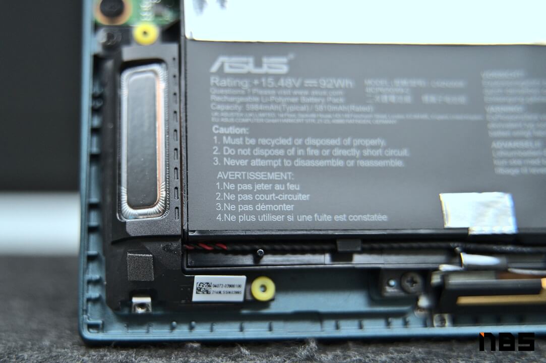 ASUS Zenbook Pro Duo 15 OLED NYX02885