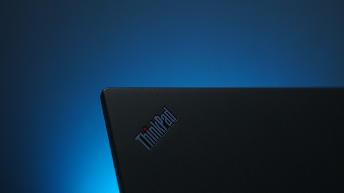 Lenovo ThinkPad X13 2022 20