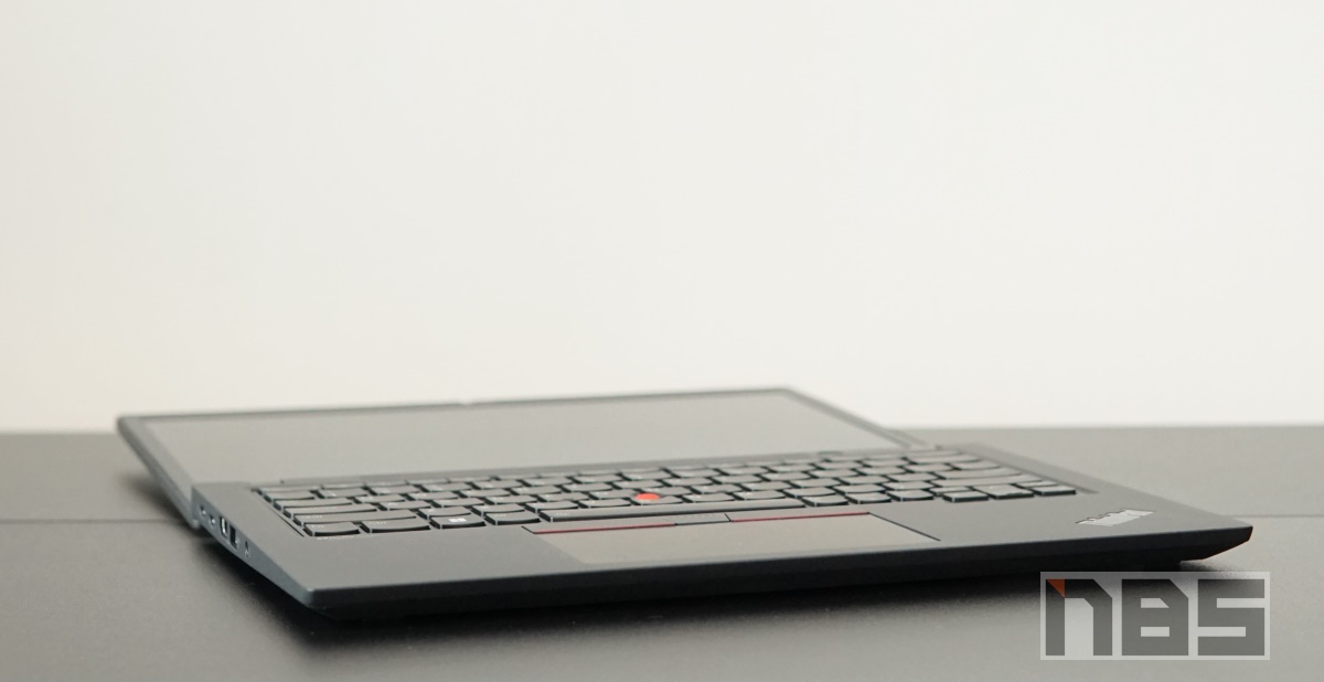 Lenovo ThinkPad X13 9