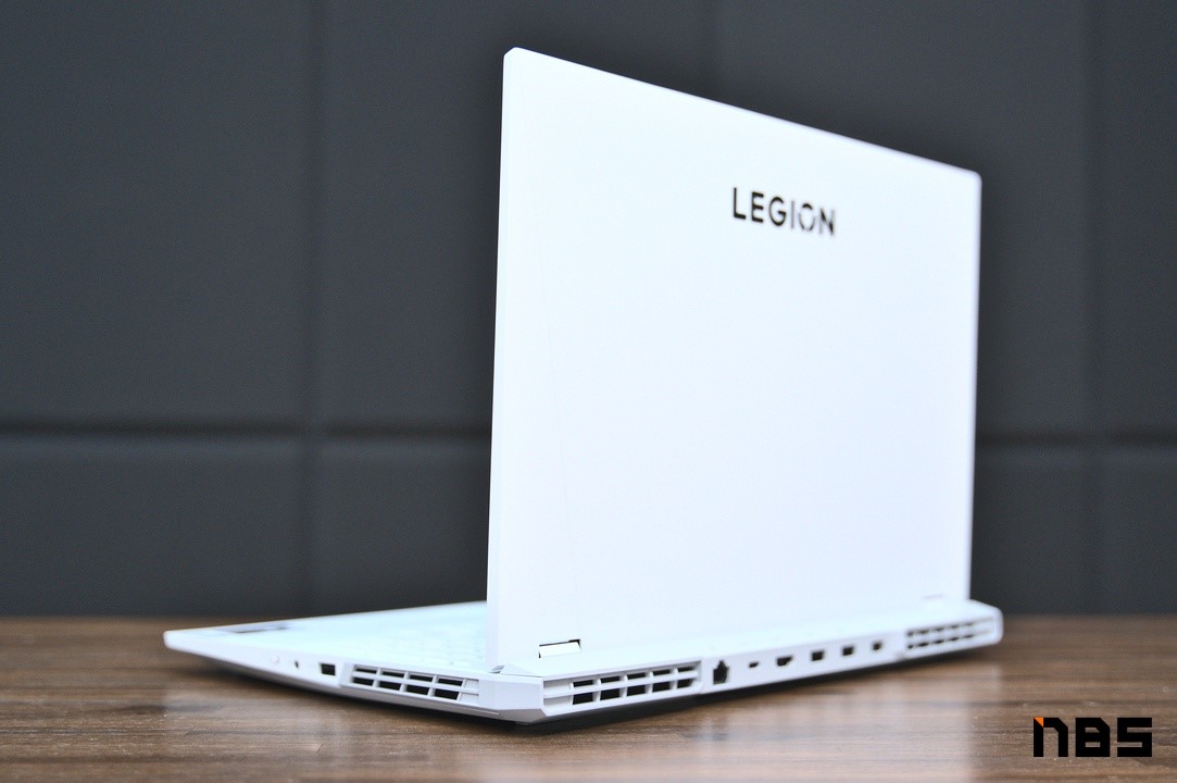 Lenovo Legion 5i Pro DSC01089