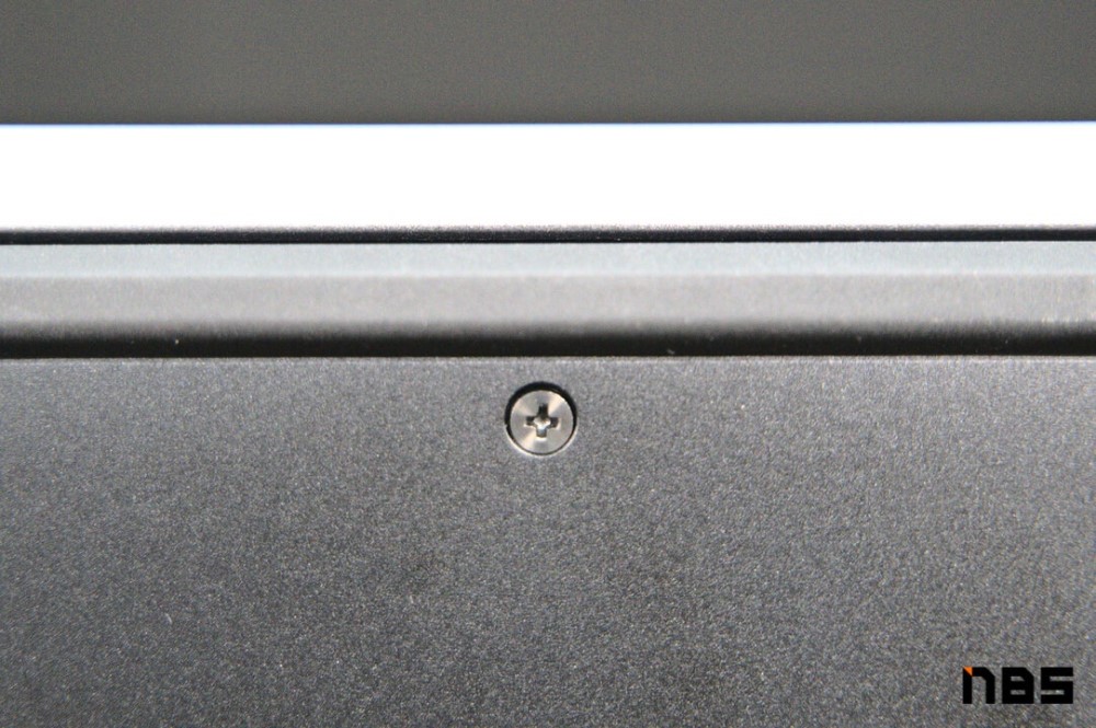 Lenovo ThinkPad Z16 DSC01108