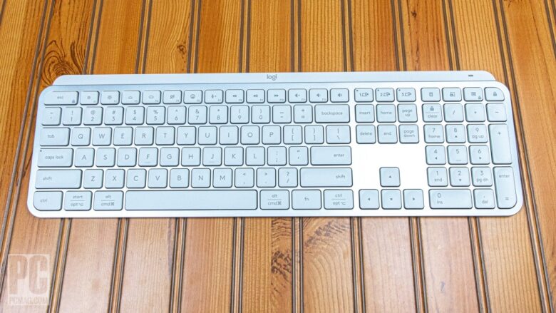 Apple Magic Keyboard 004