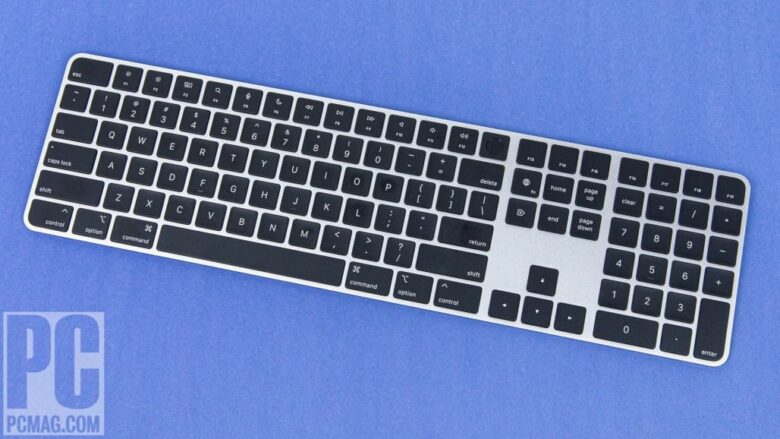 Apple Magic Keyboard 010