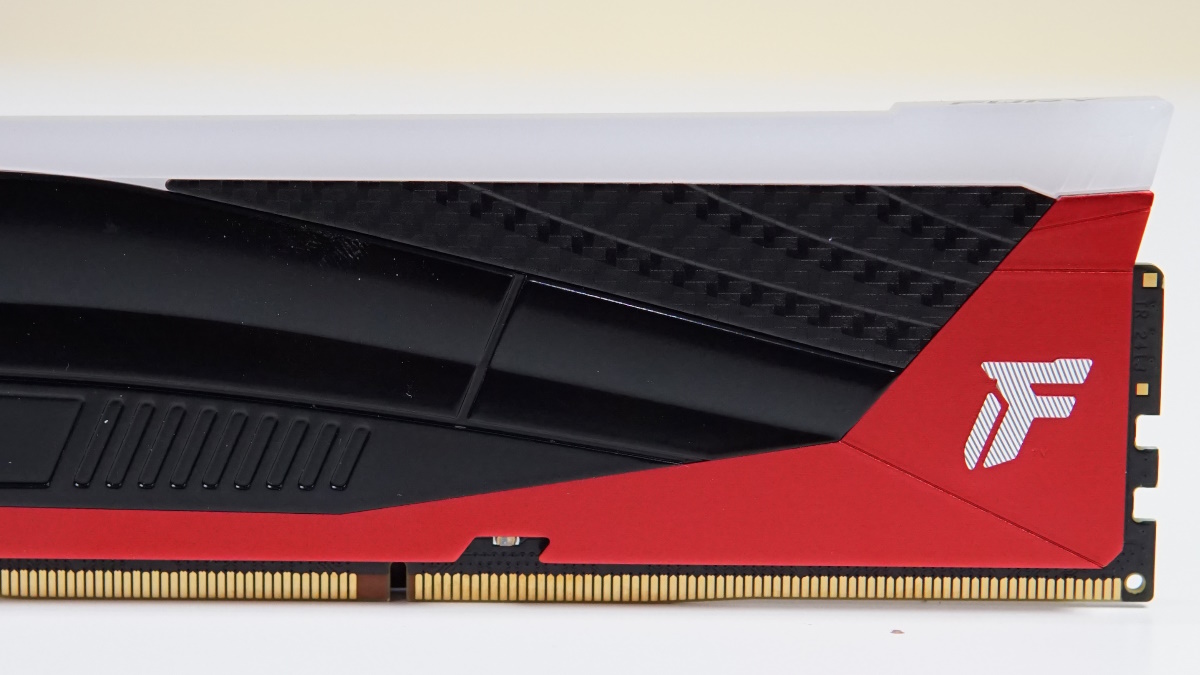 Kingston re rgb ddr5 8000 36 2