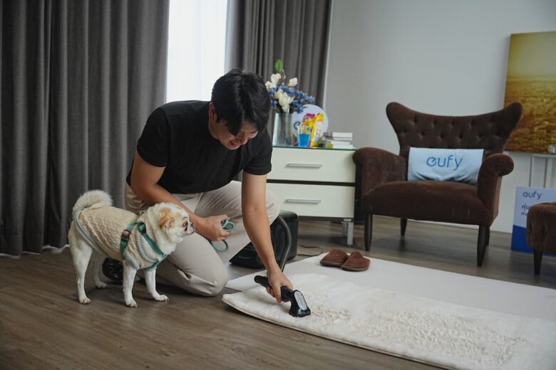 eufy with dog 1