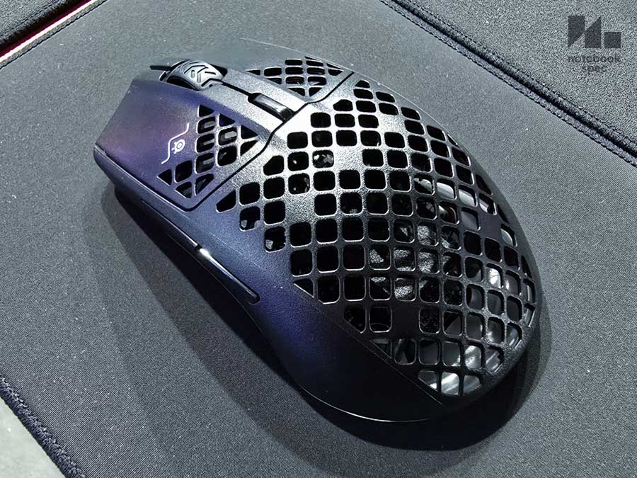 เมาส์เล่นเกมในงาน TGS