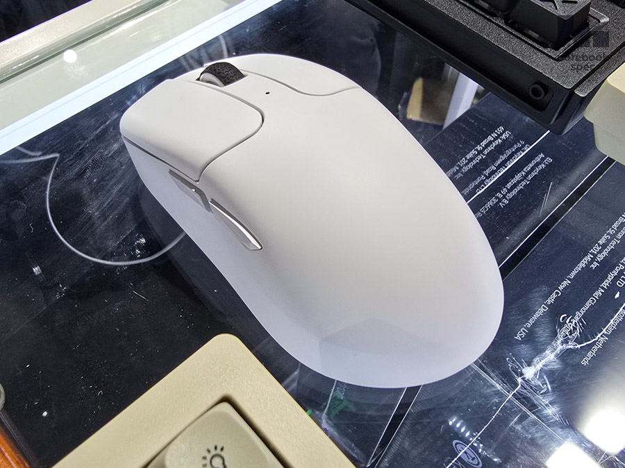 เมาส์เล่นเกมในงาน TGS