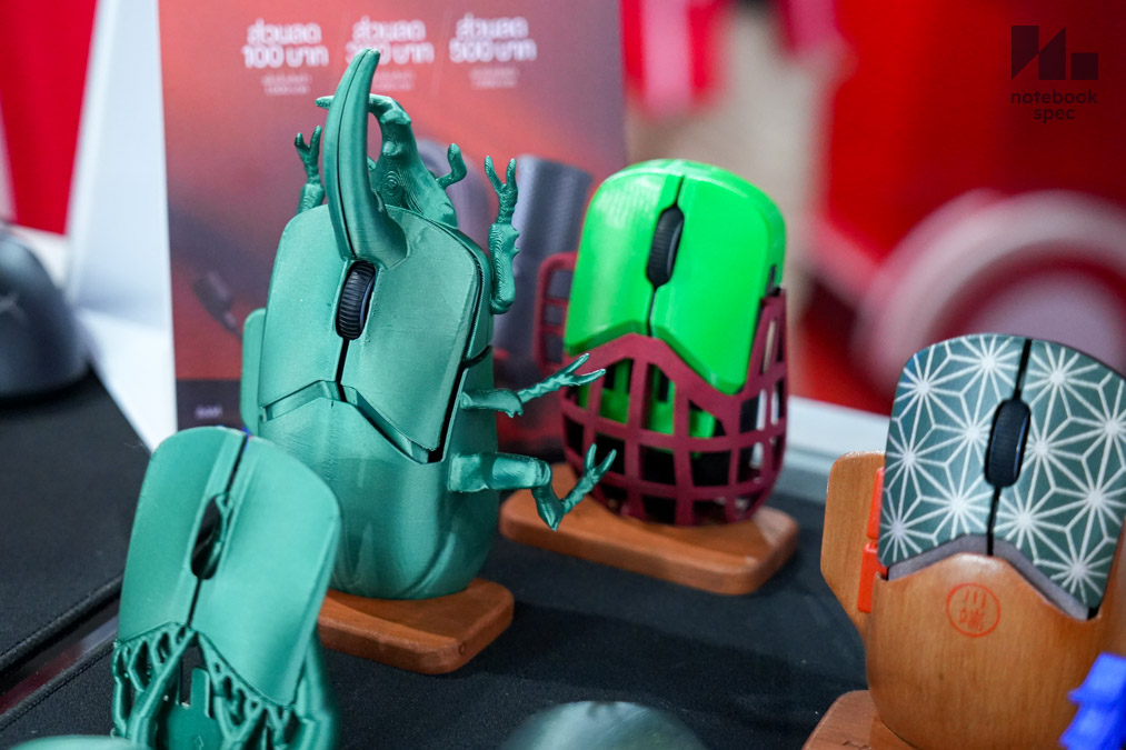 เมาส์เล่นเกมในงาน TGS